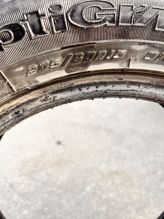 Летни гуми 205/60 R15