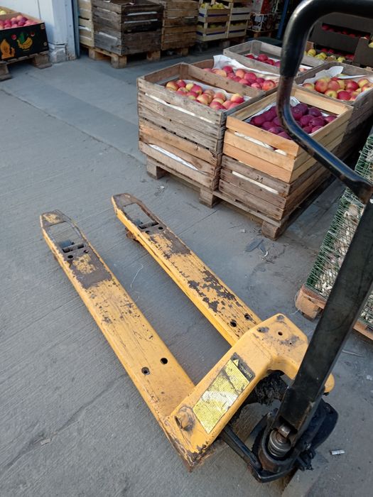 Se vinde liza manuala