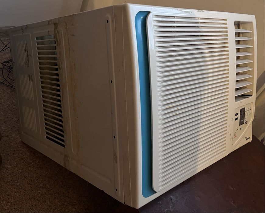 Оконный кондиционер MIDEA