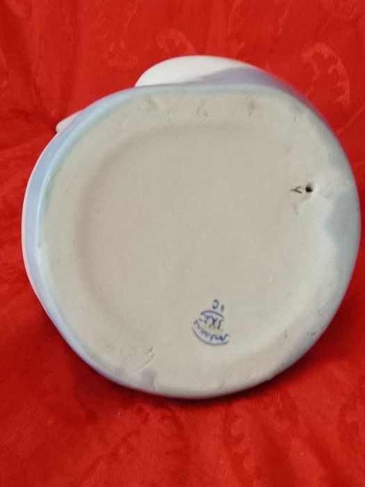 Статуэтки , машинки , шкатулка ( пудреница ) СССР