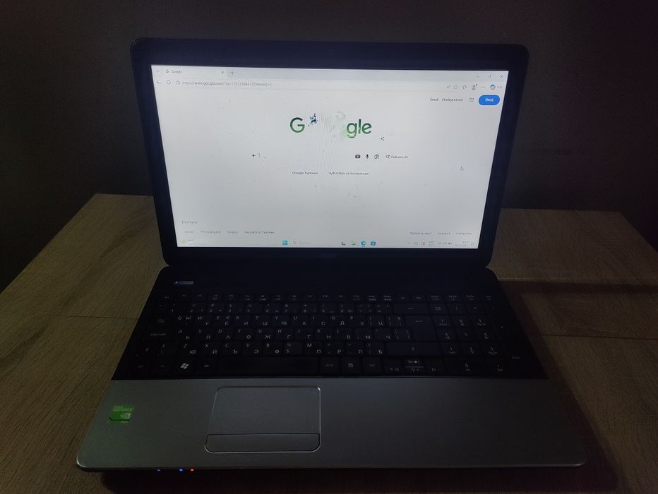 acer-aspire E1-571-15.6 incha