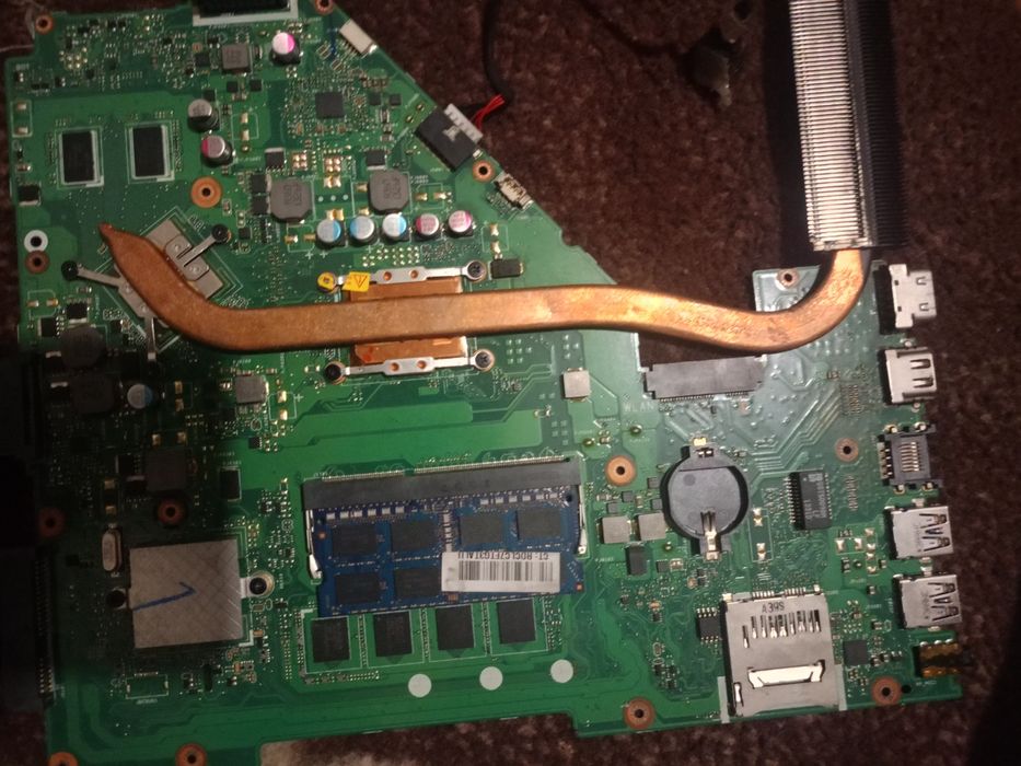 Asus  материнка ноутбучная