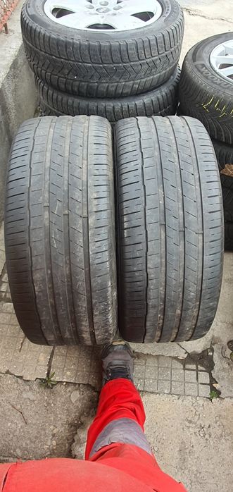 Гуми 2бр 285/45/21 - 1бр  - 190лв