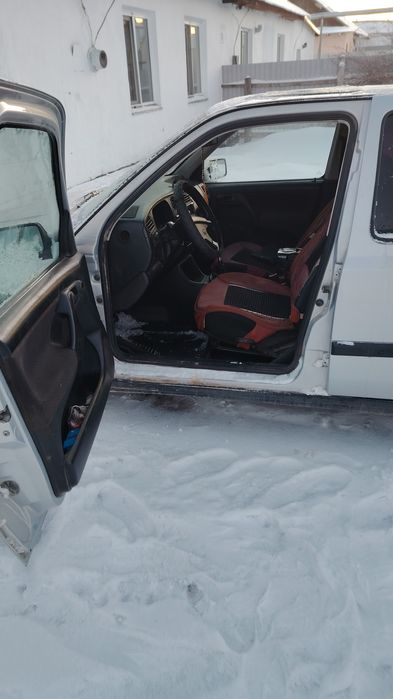 Фольцваген гольф