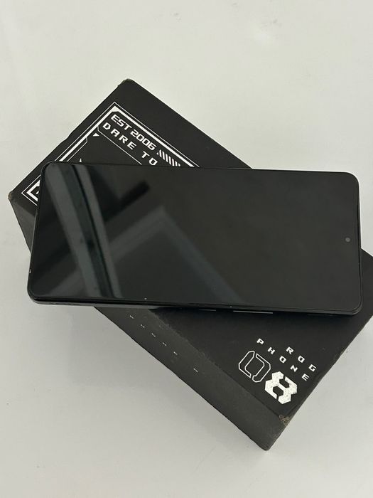 rog phone 8 в нормальном состоянии