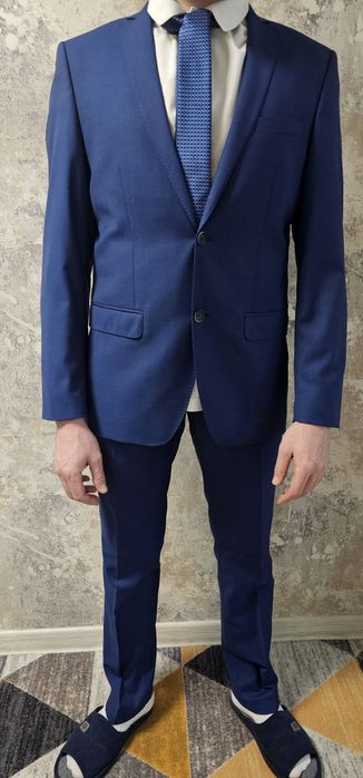 Костюм мужской синий Van Cliff с галстуком
