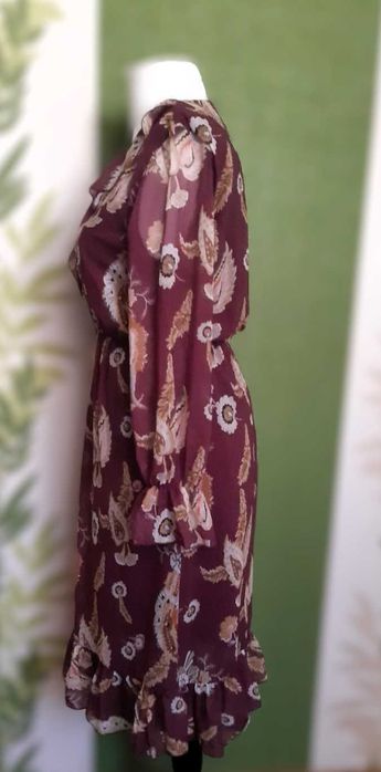 Rochie vaporoasă, marimea M, Trendyol