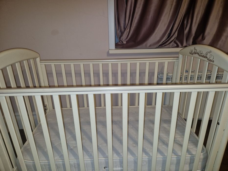 Хотим продать манеж.Он от Итальянского бренда Pali