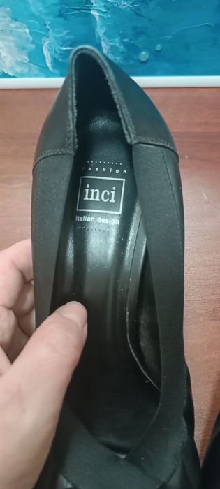Кожаные туфли женские