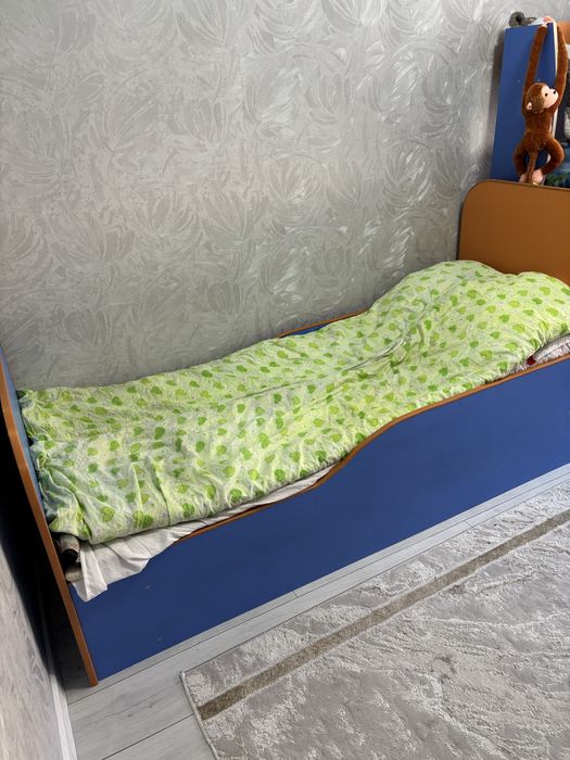 Продам детскую мебель