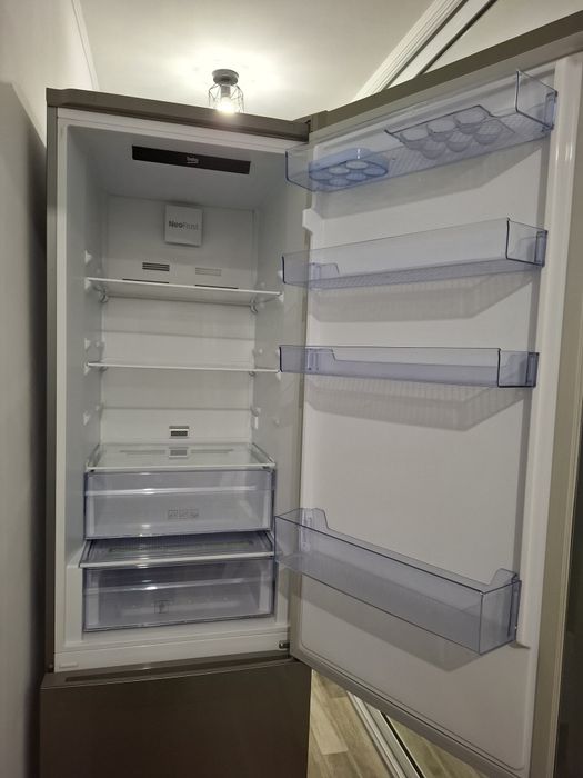 Frigider beko defect