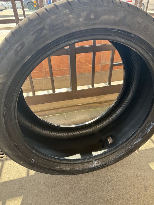 Гуми 21" P Zero runflat