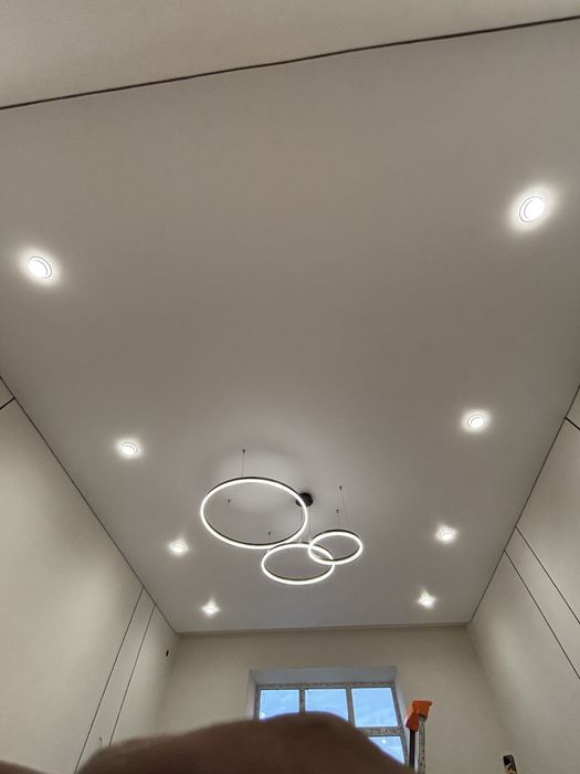 Натяжные потолки