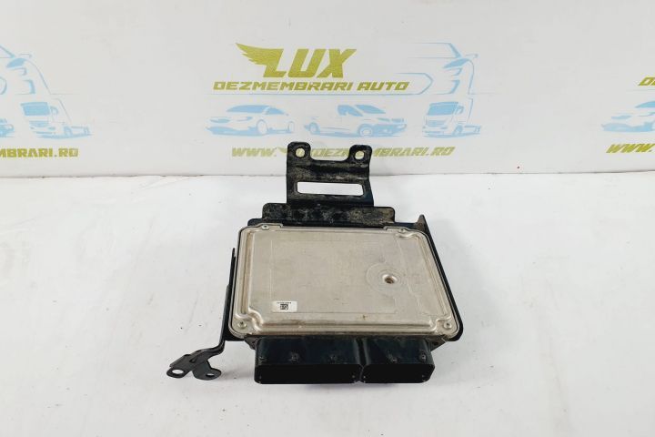 Calculator motor ecu 2.0 crdi D4HA 0281030303 391012f950 Hyundai ix35 1  [din 2009 pana  2013] seri