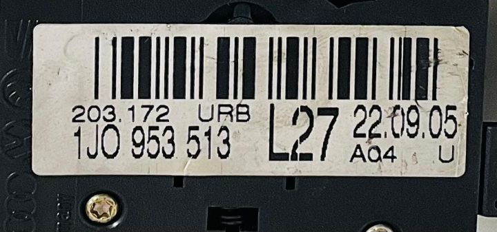 Bloc Lumini Ansamblu manete 1J0 953 513 / 1J0953513 / 1JO 953 513 / 1