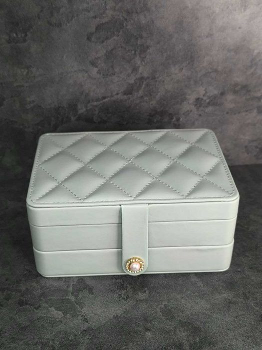 Шкатулка для xранения ювелирных изделий, buyumlarni saqlash qutisi