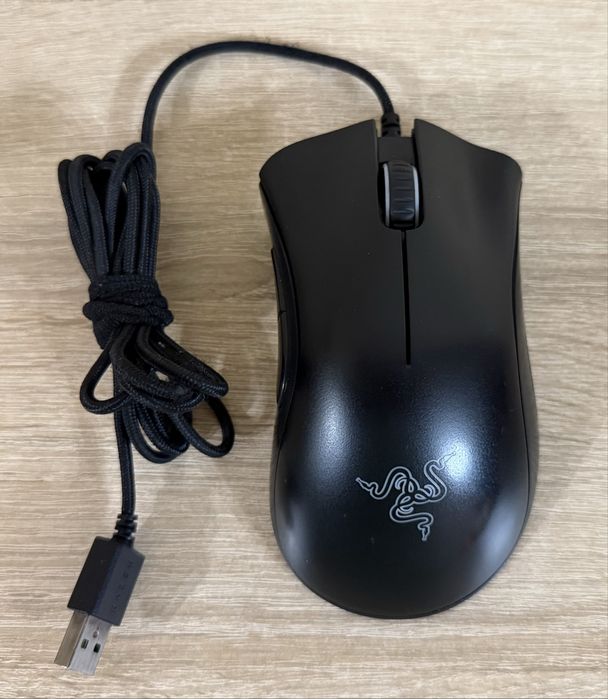 Игровая мышка Razer DeathAdder Essential