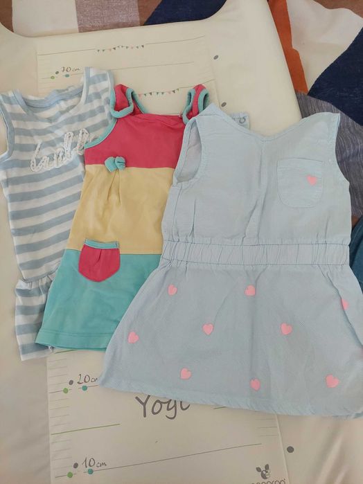 Бебешки рокли напълно запазени 8 броя