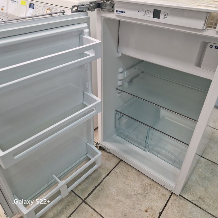 Хладилник за вграждане LIEBHERR