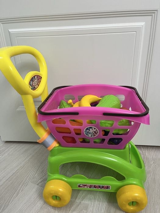 Тележка с овощями и фруктами деткая