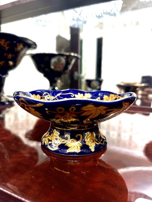 Vaza Chaqi idish karobkada 2 tadan boladi 8 dona bor