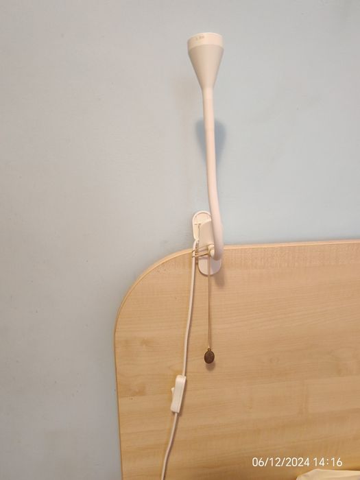 Veioză pentru pat Ikea