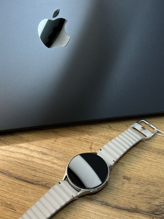 Смарт-часы Samsung Galaxy Watch 7