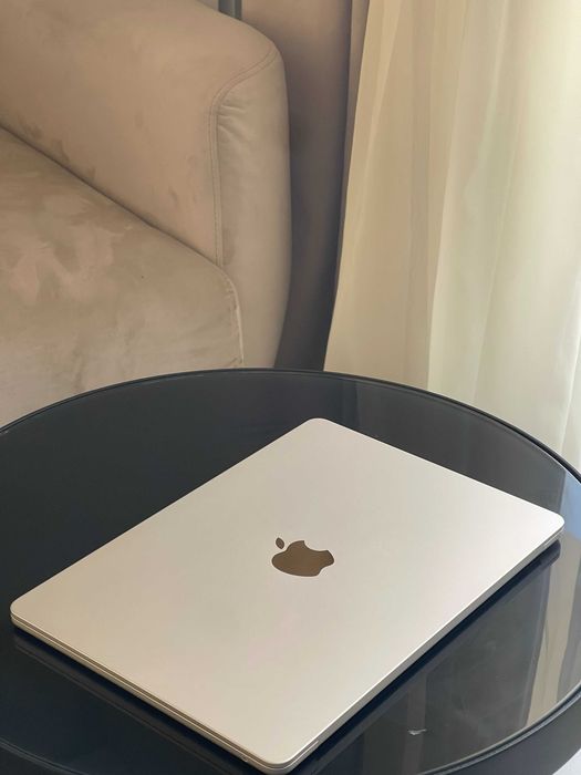 Macbook Air 13 2025