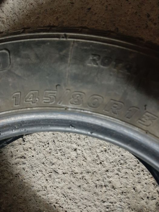 Автомобильная шина R-13