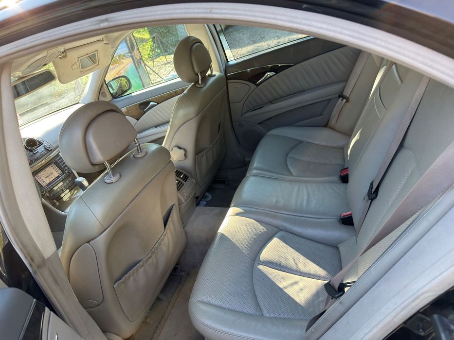 Mercedes-Benz E