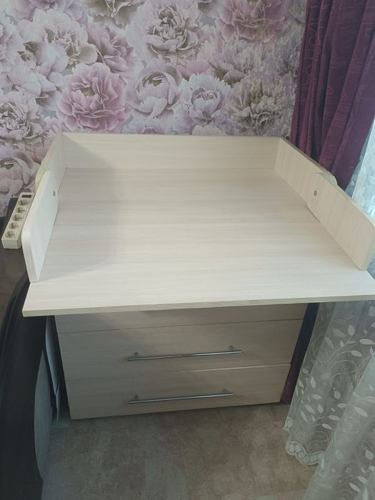 Продам камод детский,пеленальный.