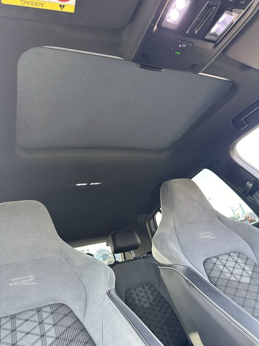 Plafon negru (panorama) VW Golf 8 2020-2025