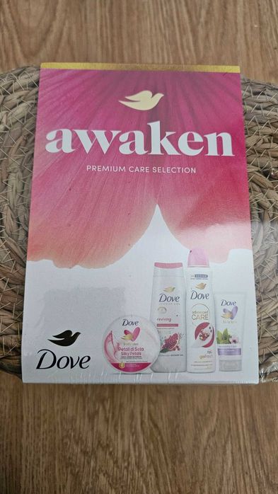 Dove Set cadou Premium Advanced Care