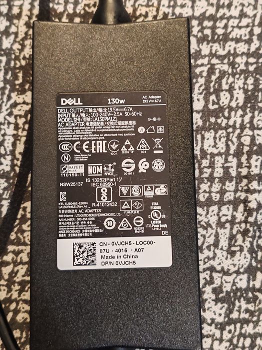 Dell D6000 docking station