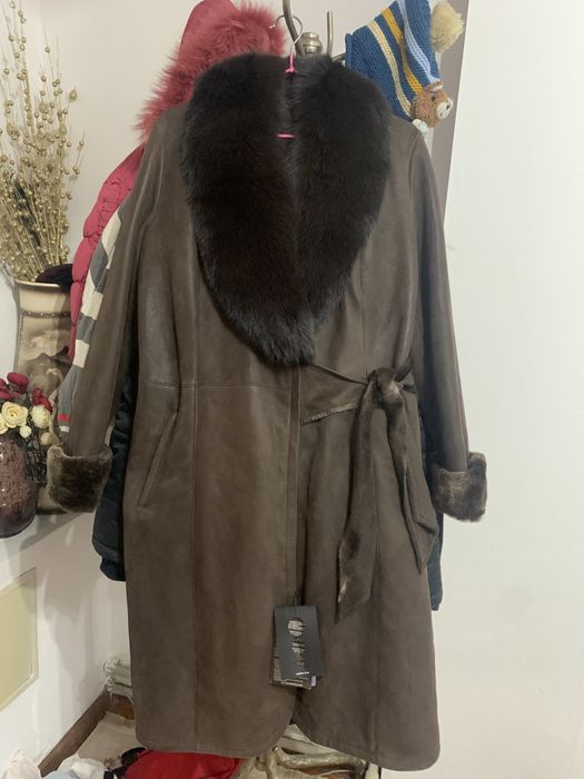 Дубленка новая 1111