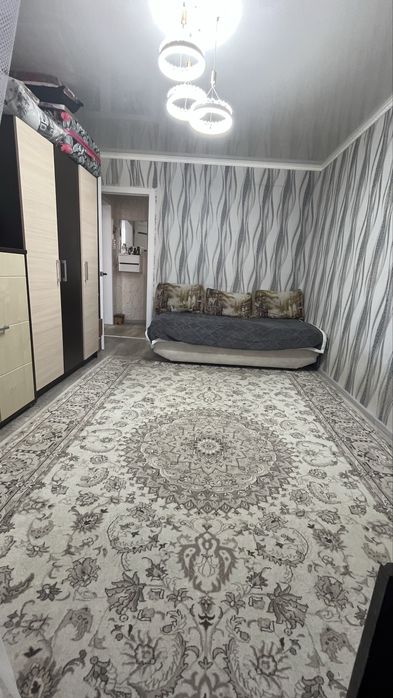 Продам 2 ком квартиру на Тургеньева