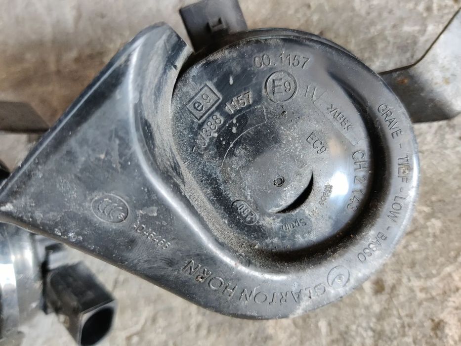 Claxon Seat Exeo Audi A4 703881157 / CH2143