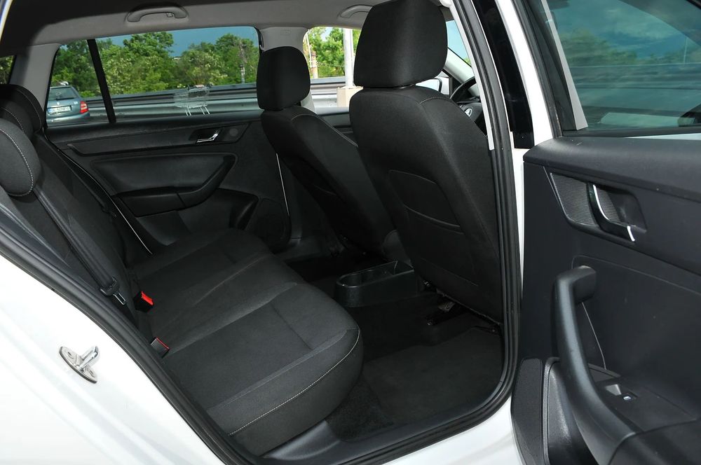 Skoda RAPID Proprietar /Clima /Scaune incalzite /Bluetooth