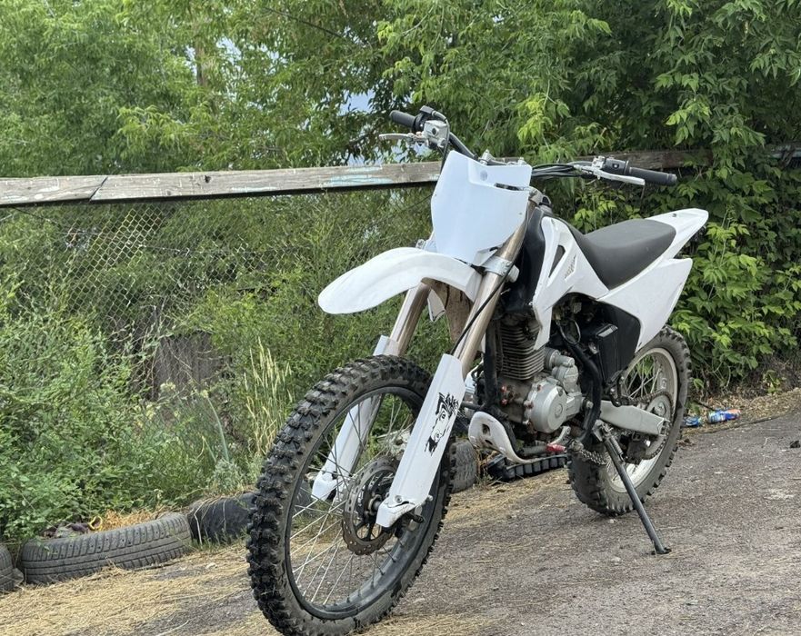 Продам эндуро 250
