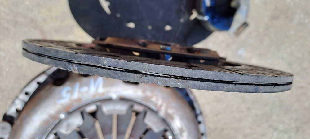 Съединител комплект за Нисан Алмера 2.0 Д/ Nissan Almera 2.0 D