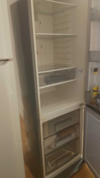 Combina frigorifica DAEWOO mare 375 L - stare foarte buna