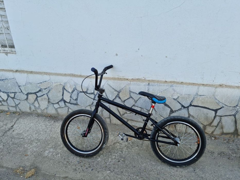 Bmx 20'   . . . . .