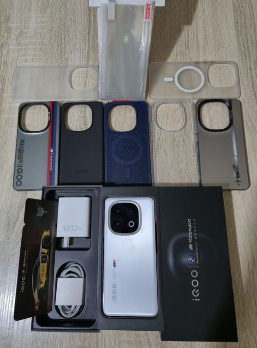 IQOO 13 BMW Edition 16/512 ГБ—Ультимативный Флагман+Огромный Комплект