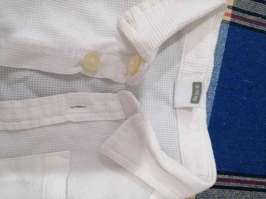 Белая рубашка на мальчика