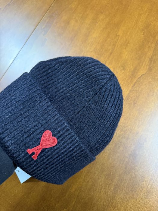 Caciula Fes Ami Paris noua/new unisex