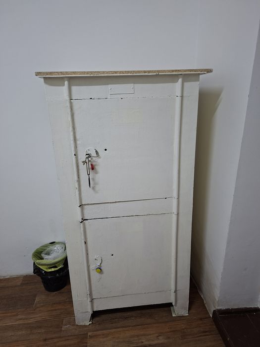 Продам сейф советский