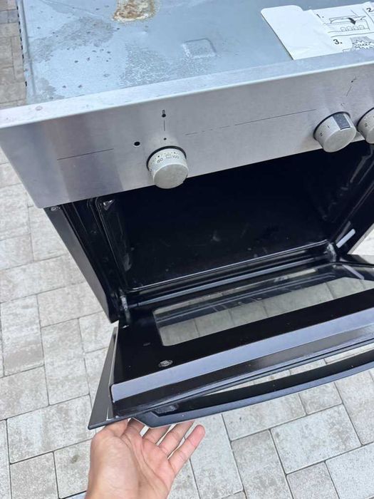 Cuptor industrial Balay FD 8807 - Utilizat, verificare necesară înaint