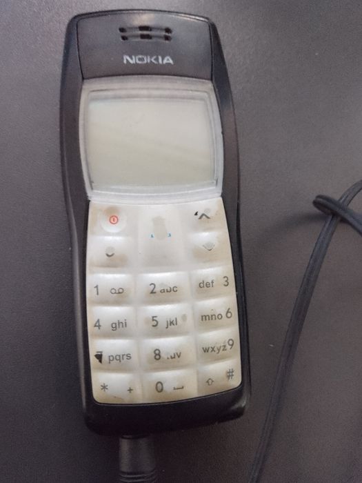 Nokia 1100 нокиа