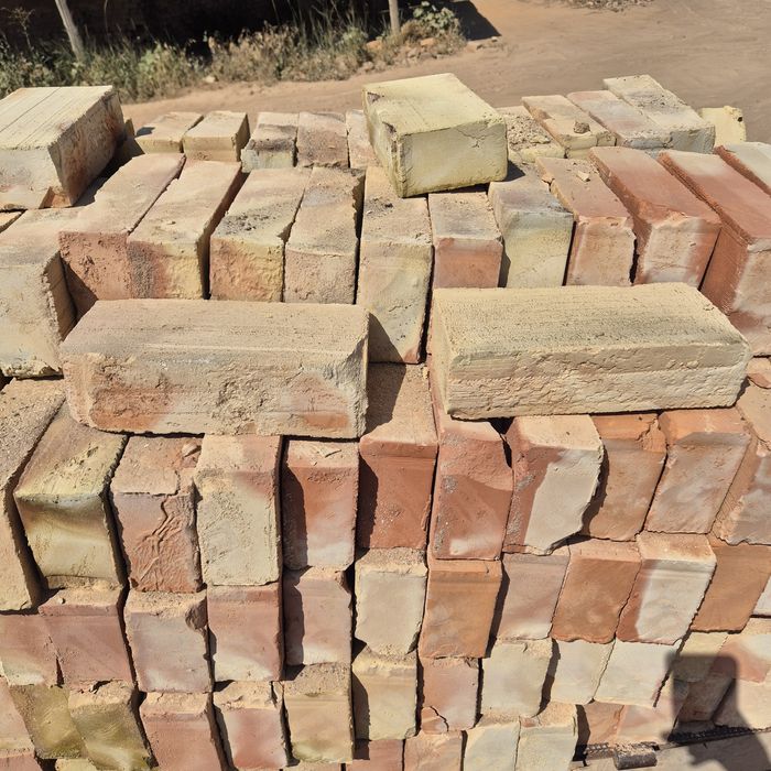 Кирпич красный кирпич