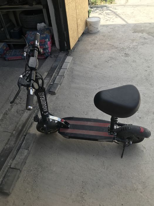Продается электронный самокат